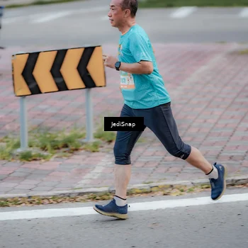 Runner Photo 8285974