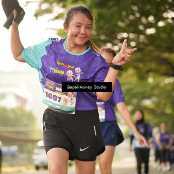Runner Photo 8286001