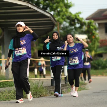 Runner Photo 8286006