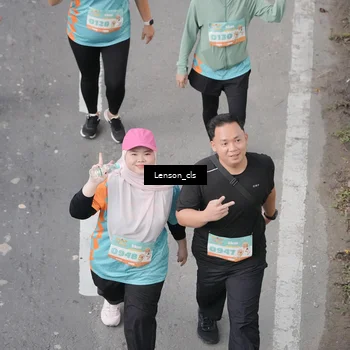 Runner Photo 8286028