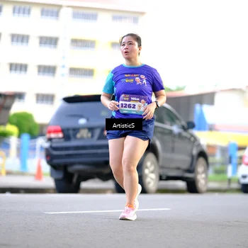 Runner Photo 8286042