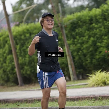 Runner Photo 8286056