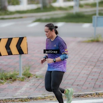 Runner Photo 8286090