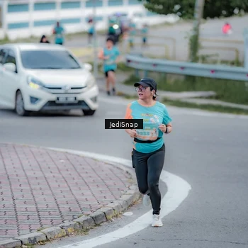 Runner Photo 8286123