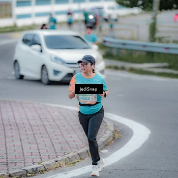 Runner Photo 8286146