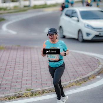 Runner Photo 8286157