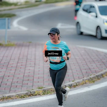 Runner Photo 8286174