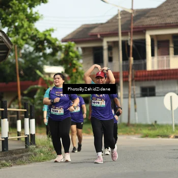Runner Photo 8286261