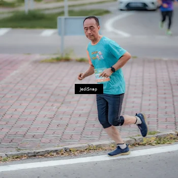Runner Photo 8286266