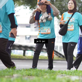 Runner Photo 8286275
