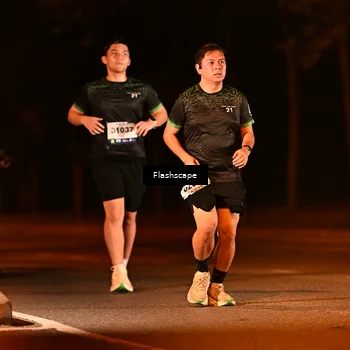 Runner Photo 8286379