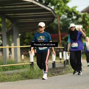 Runner Photo 8286384