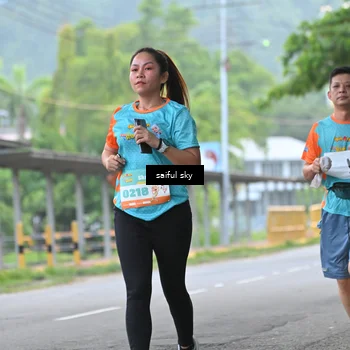Runner Photo 8286400