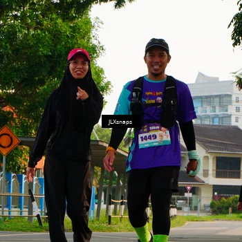 Runner Photo 8286446