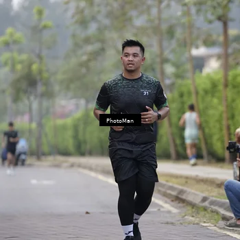 Runner Photo 8286454