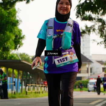Runner Photo 8286459