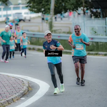 Runner Photo 8286485