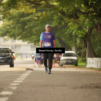 Runner Photo 8286496