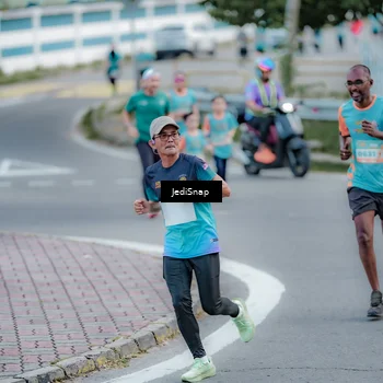 Runner Photo 8286528