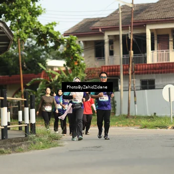 Runner Photo 8286595