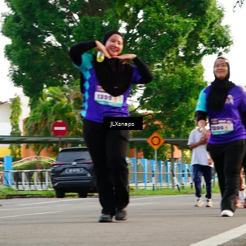 Runner Photo 8286617