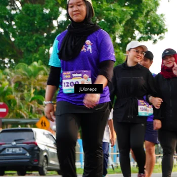 Runner Photo 8286641