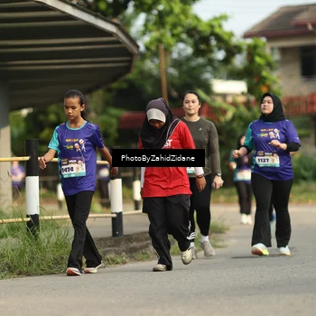 Runner Photo 8286652