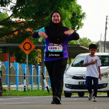 Runner Photo 8286658