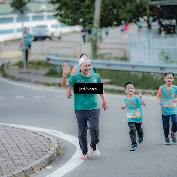 Runner Photo 8286682