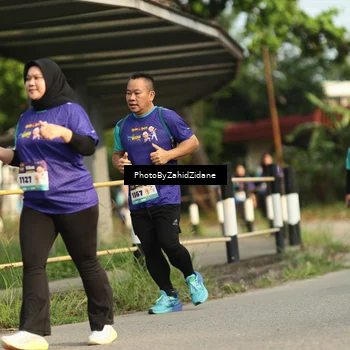 Runner Photo 8286733