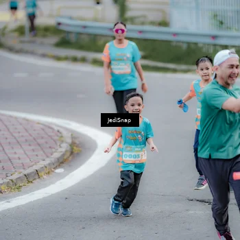 Runner Photo 8286773