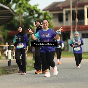 Runner Photo 8286778
