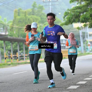 Runner Photo 8286800