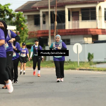 Runner Photo 8286806