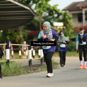 Runner Photo 8286824