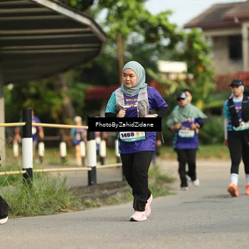 Runner Photo 8286840