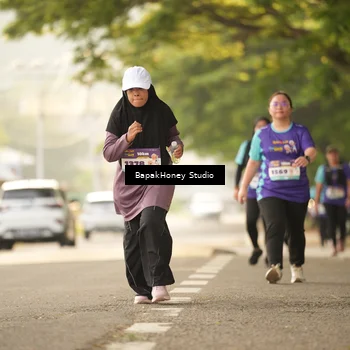 Runner Photo 8286846