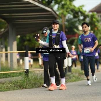 Runner Photo 8286862