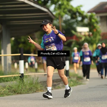 Runner Photo 8286909