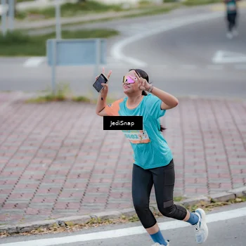 Runner Photo 8286935