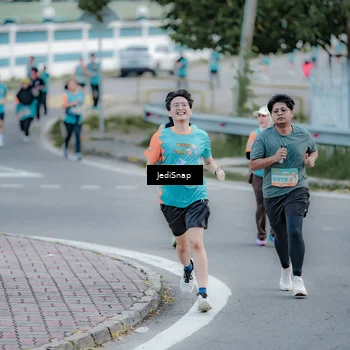 Runner Photo 8286952
