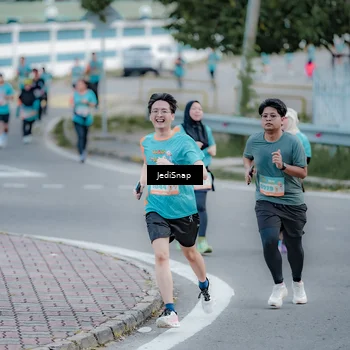 Runner Photo 8286968