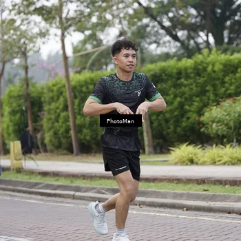 Runner Photo 8287010