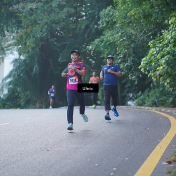 Runner Photo 8287020