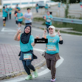 Runner Photo 8287063