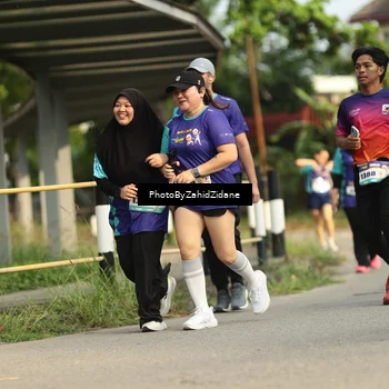 Runner Photo 8287075