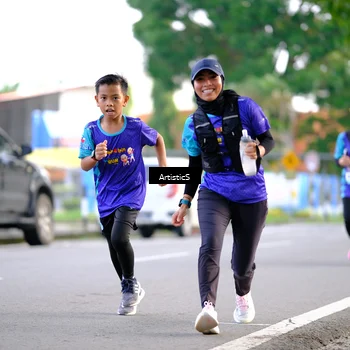 Runner Photo 8287079