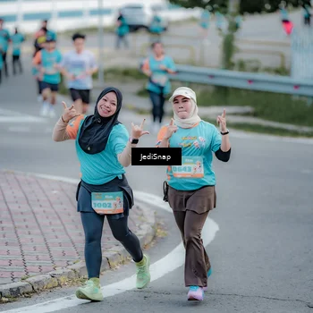 Runner Photo 8287083