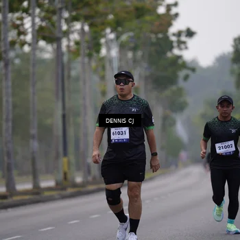 Runner Photo 8287102