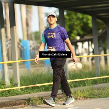 Runner Photo 8287117